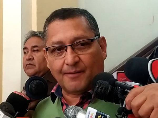 Oscar Montes Gobernador