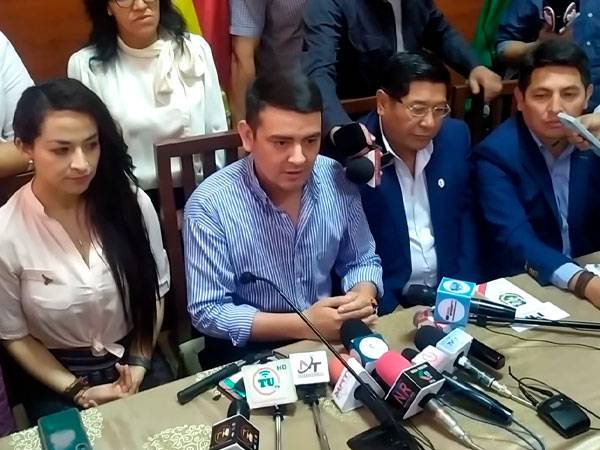 Asambleístas Tarijeños y Paceños