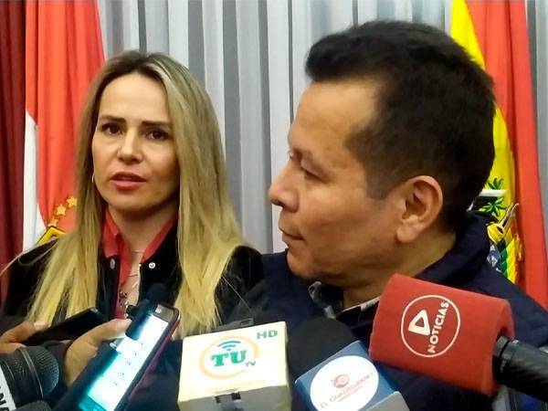 Karina Liebers.-Erich Montaño