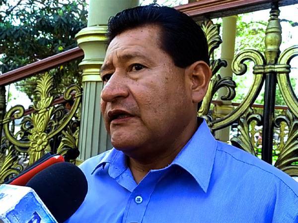 Félix Tapia Director Distrital de Educación de Cercado