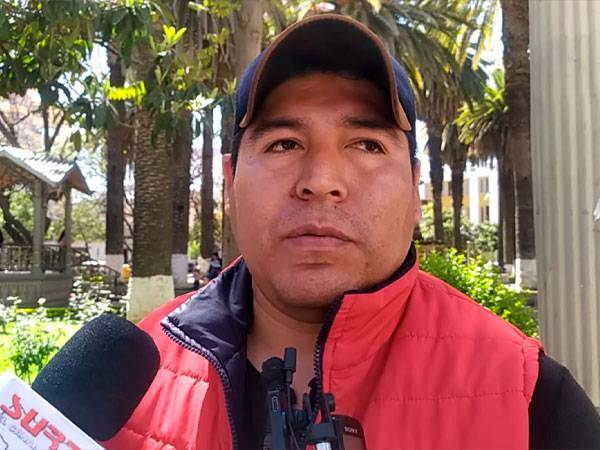 Roberto León, dirigente de la COD