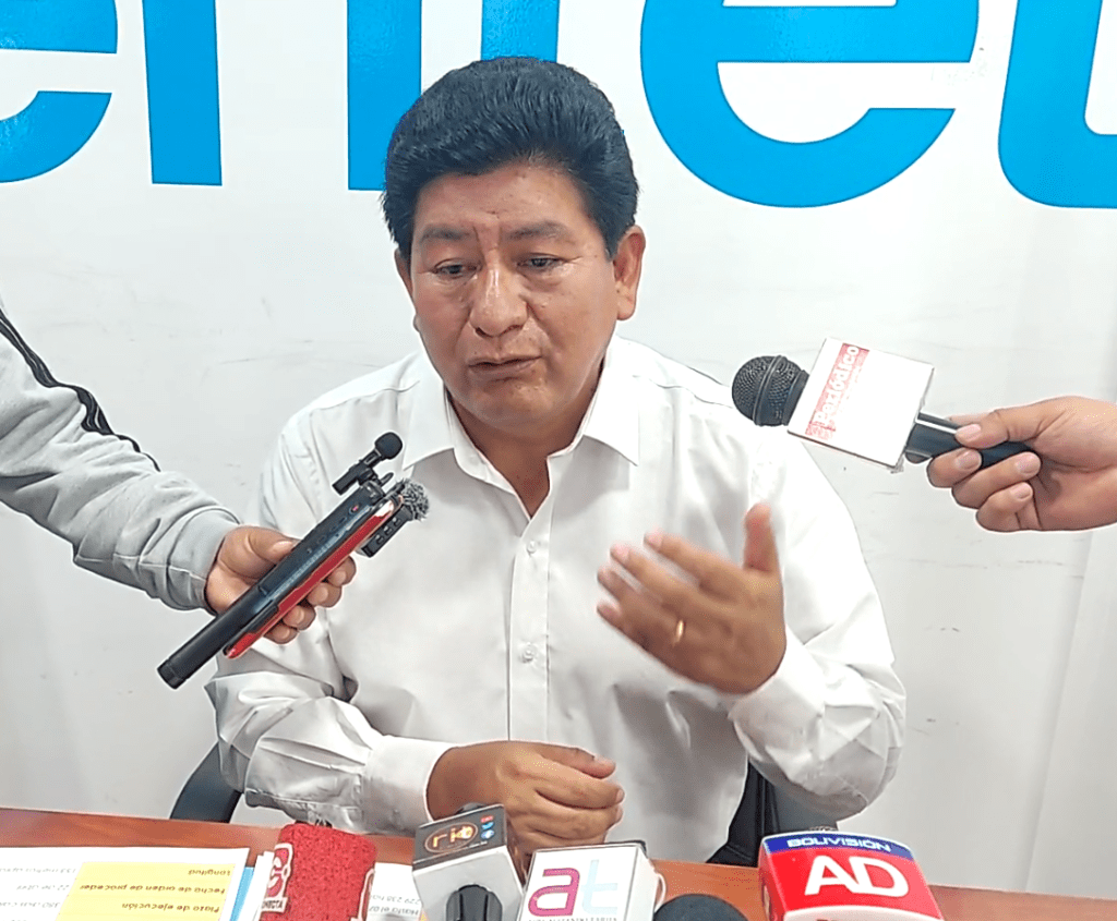 Edgar Montaño - Ministro Obras Públicos