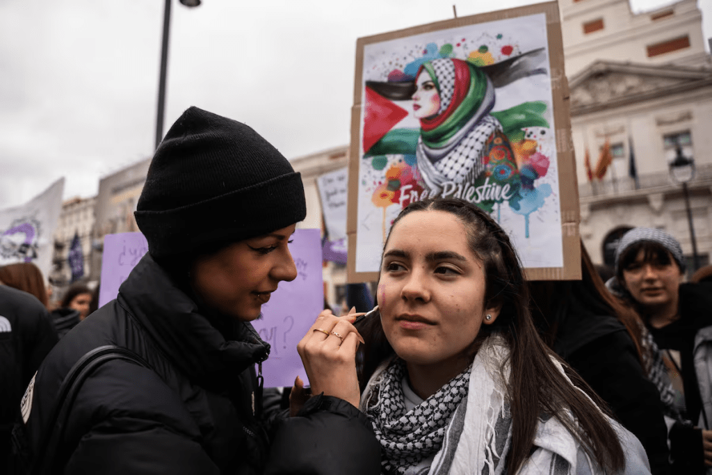 ESPAÑA Mujeres