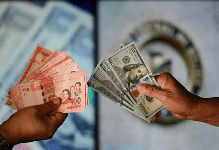 Intercambio Bolivianos por dólares