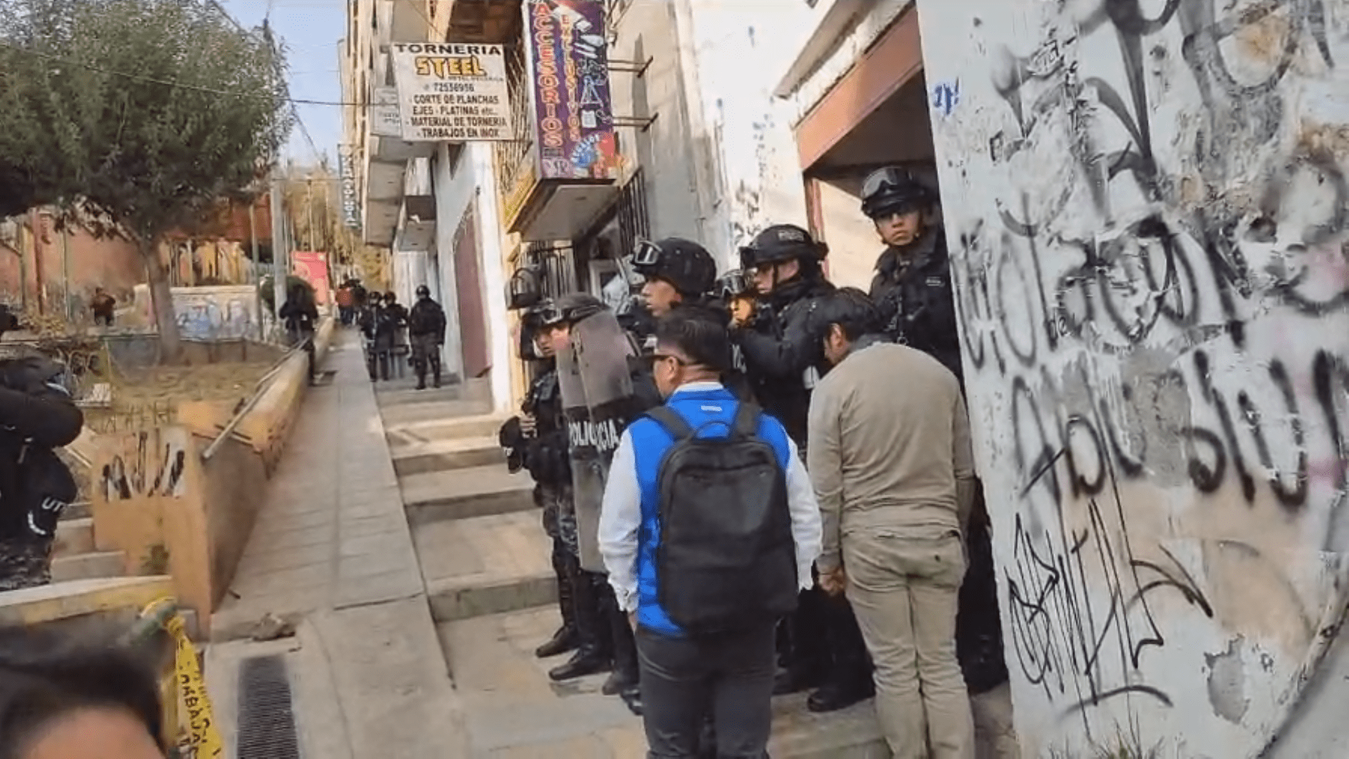 Fiscalía toma de la COB